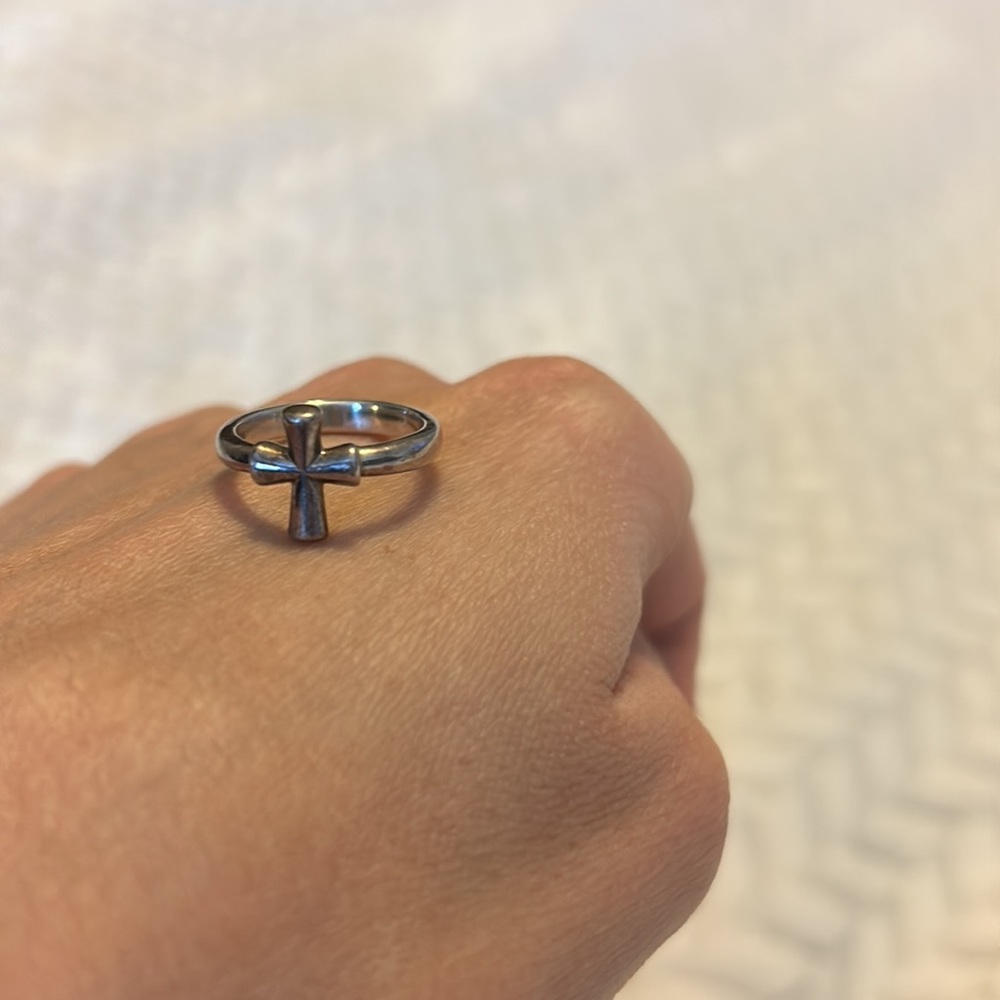 James Avery | sterling silver cross ring size 4.5